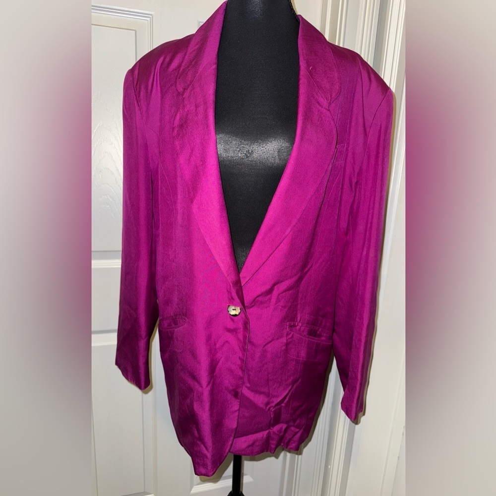 Vintage Women's Pink Silk Blazer